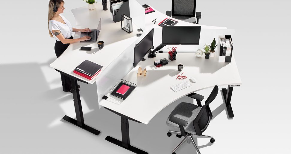Volley Height Adjustable Table 120