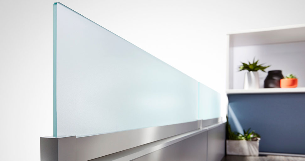 Cosmo Frameless glass shield