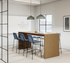 Kip-Table